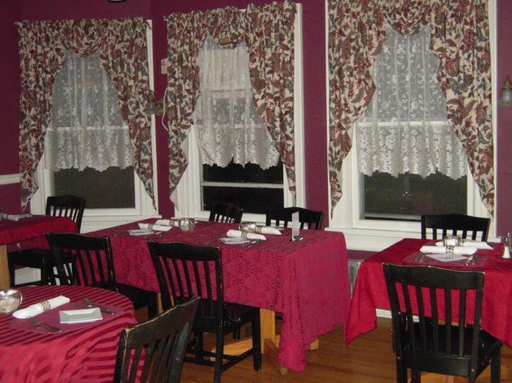Brookview Manor Inn Canadensis ภายนอก รูปภาพ