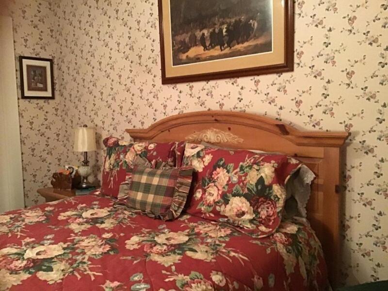 Brookview Manor Inn Canadensis ภายนอก รูปภาพ