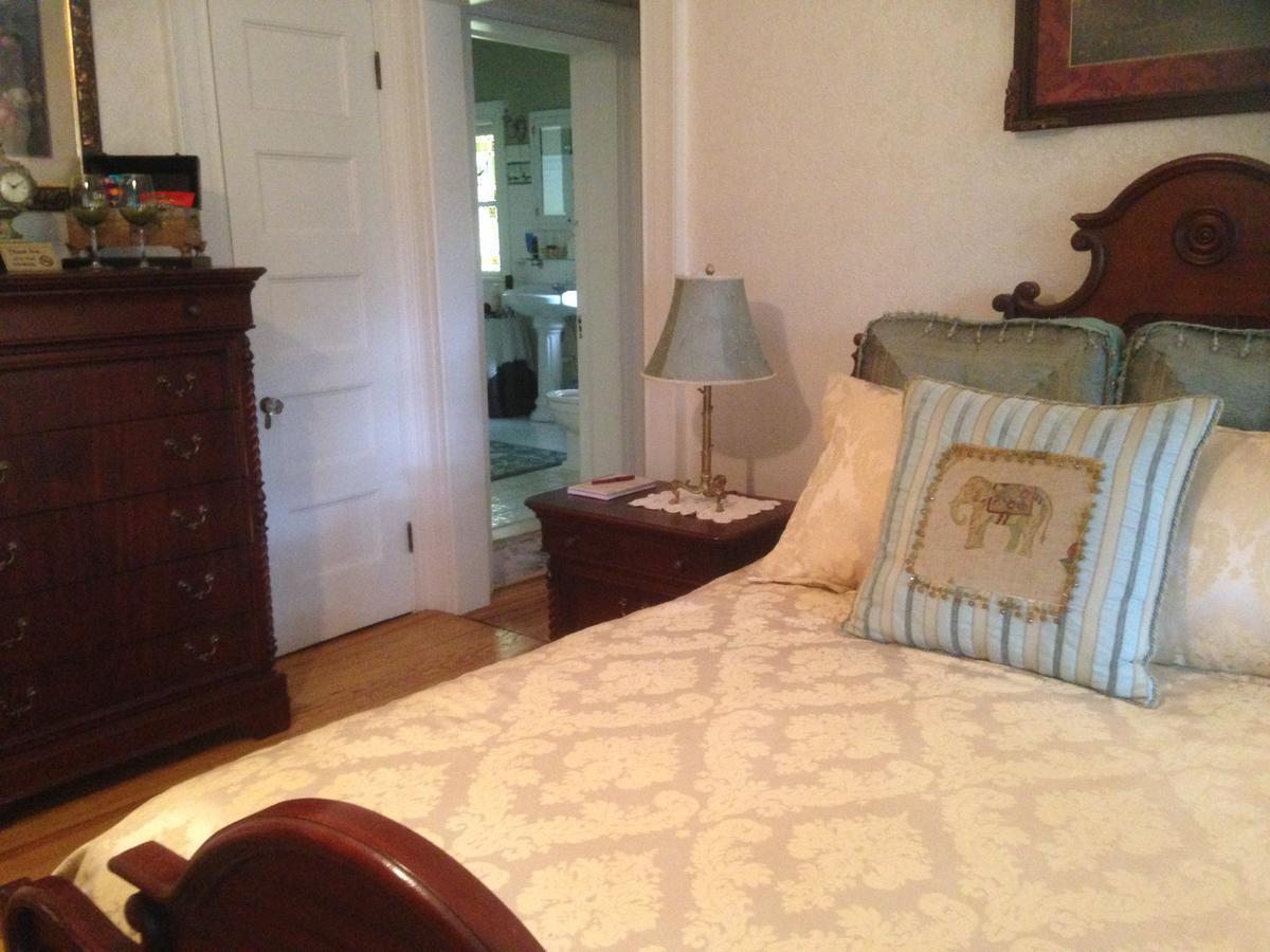 Brookview Manor Inn Canadensis ภายนอก รูปภาพ